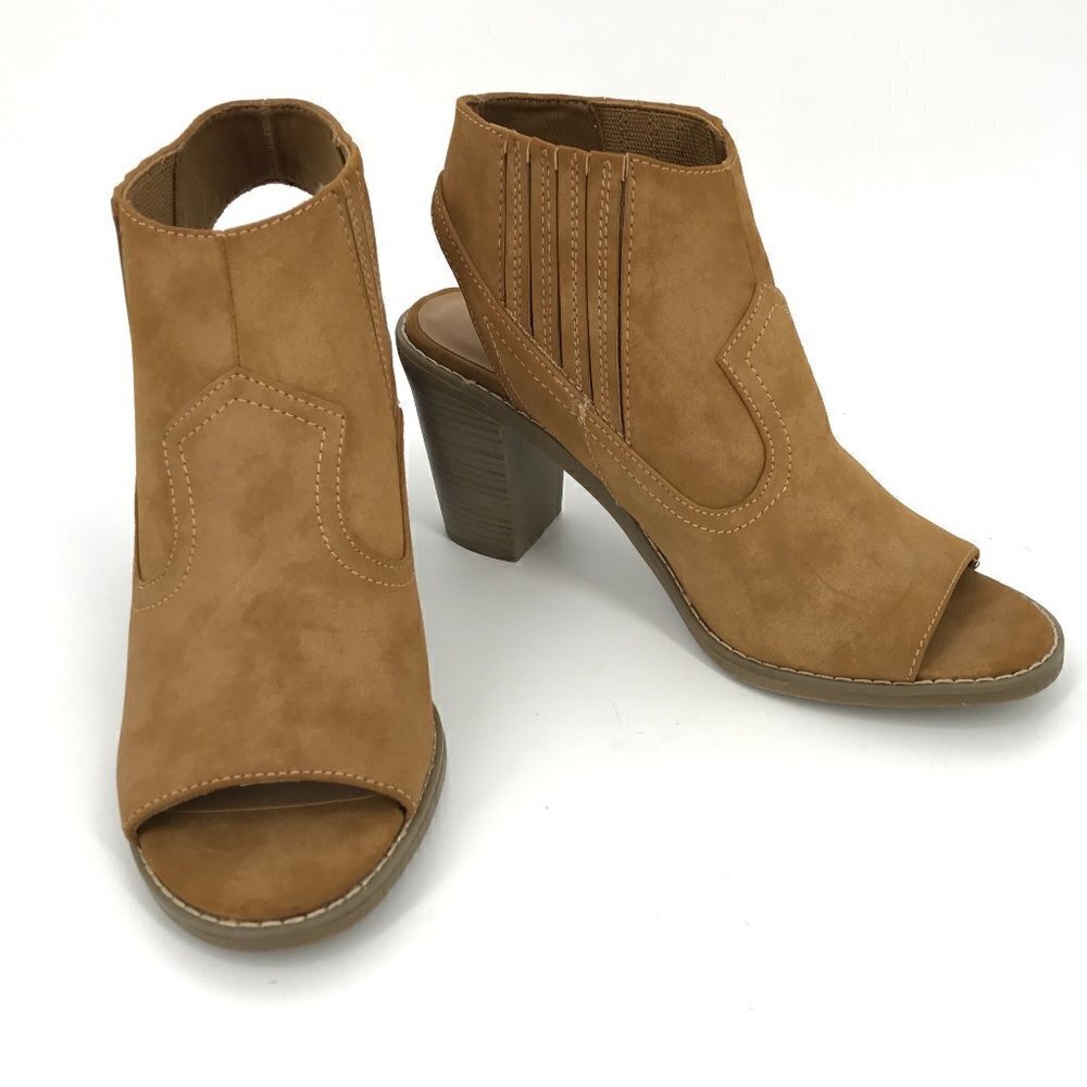 MAURICES WESTERN STYLE SUEDE LOOK SANDAL SZ 8.5/NEW​​​​​​​​​​​​​​​​​​​​